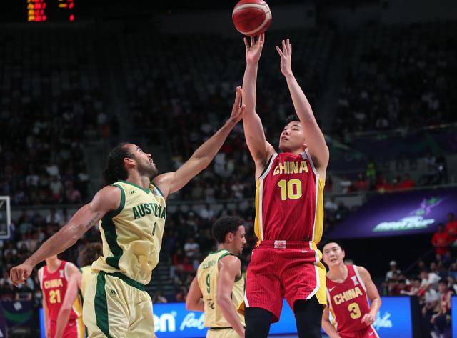 租用足球平台_中国男篮队员王俊杰：下一次租用足球平台，我们把这一分赢回来