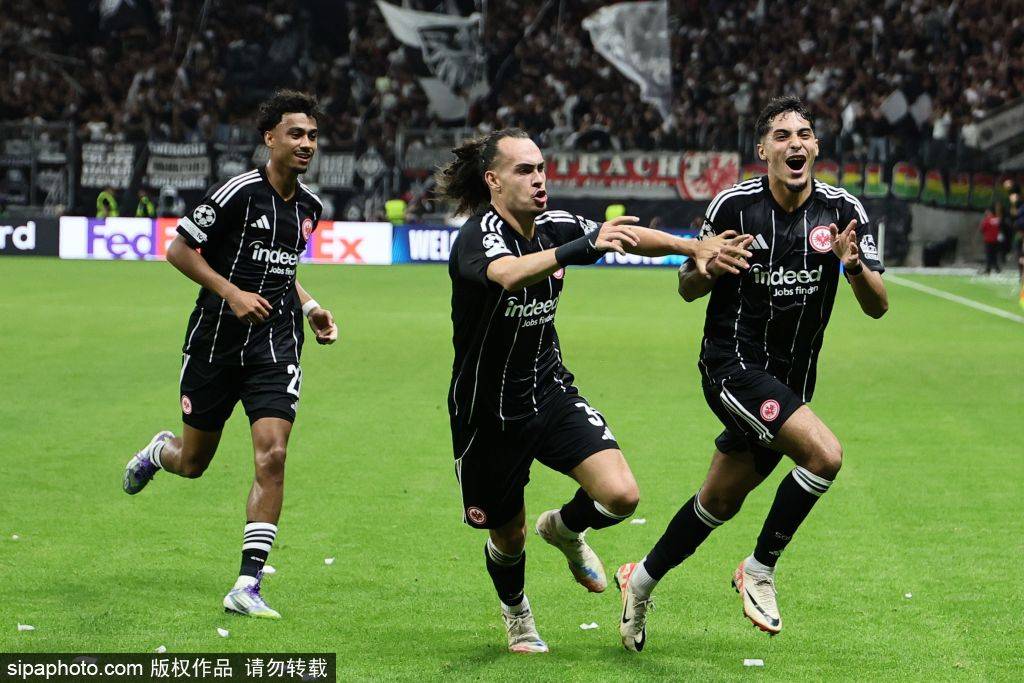 皇冠信用网登2代理_上海申花7-0狂胜青岛西海岸:青少年精英联赛U21组第3轮精彩回顾